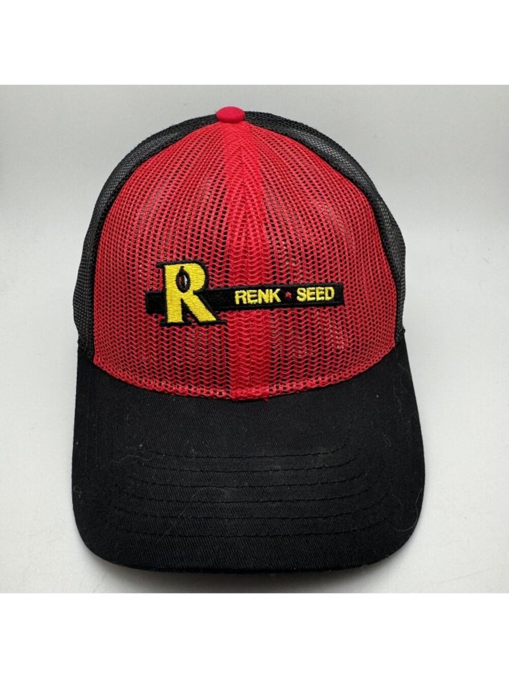 Fahrenheit Renk Seed Trucker Hat Men's Red Black Mesh Snapback Cap Style 210